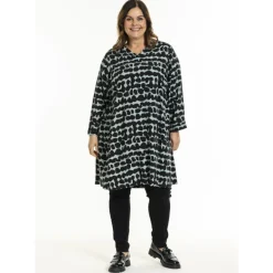 Gozzip GFreia Tunic - Sort/mintgrøn printet tunika G245059 Aqua animal fra Gozzip