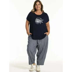 Gozzip GGitte T-shirt v/print - Blå t-shirt G252088 Navy fra Gozzip