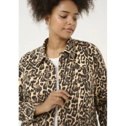 Kaffe Curve KCleonoma Denim Jacket - Cowboy jakke med leopard print 10583077 Naturel Leopard Print fra Kaffe Curve