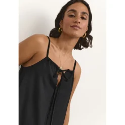 Kaffe KAsilja Top - Sort Top 10508631 Black Deep fra Kaffe