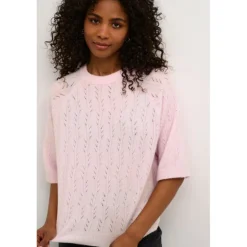 Kaffe KAtella Pullover - Lyserød strik med korte ærmer 10509496 Lilac Snow Melange fra Kaffe
