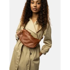 RE:DESIGNED Hally Small - Skindtaske 6321 Walnut fra RE:DESIGNED
