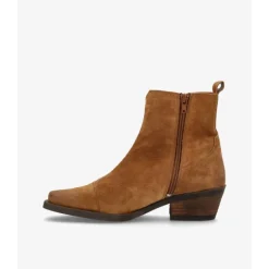 Shoedesign CALAMITY - Cognac farvet western støvle S232-1905 Suede Tan fra Shoedesign Copenhagen