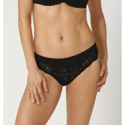 Triumph Amourette Charm Tai - Trusse 10181383 Black fra Triumph