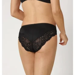 Triumph Amourette Charm Tai - Trusse 10181383 Black fra Triumph