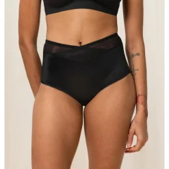 Triumph True Shape Sensation Maxi - Trusse 10162228 Black fra Triumph
