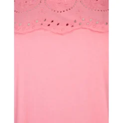 Zizzi VCASY S/S STRAIGHT TEE - Pink t-shirt med blonde V50221B Strawberry Pink fra Zizzi
